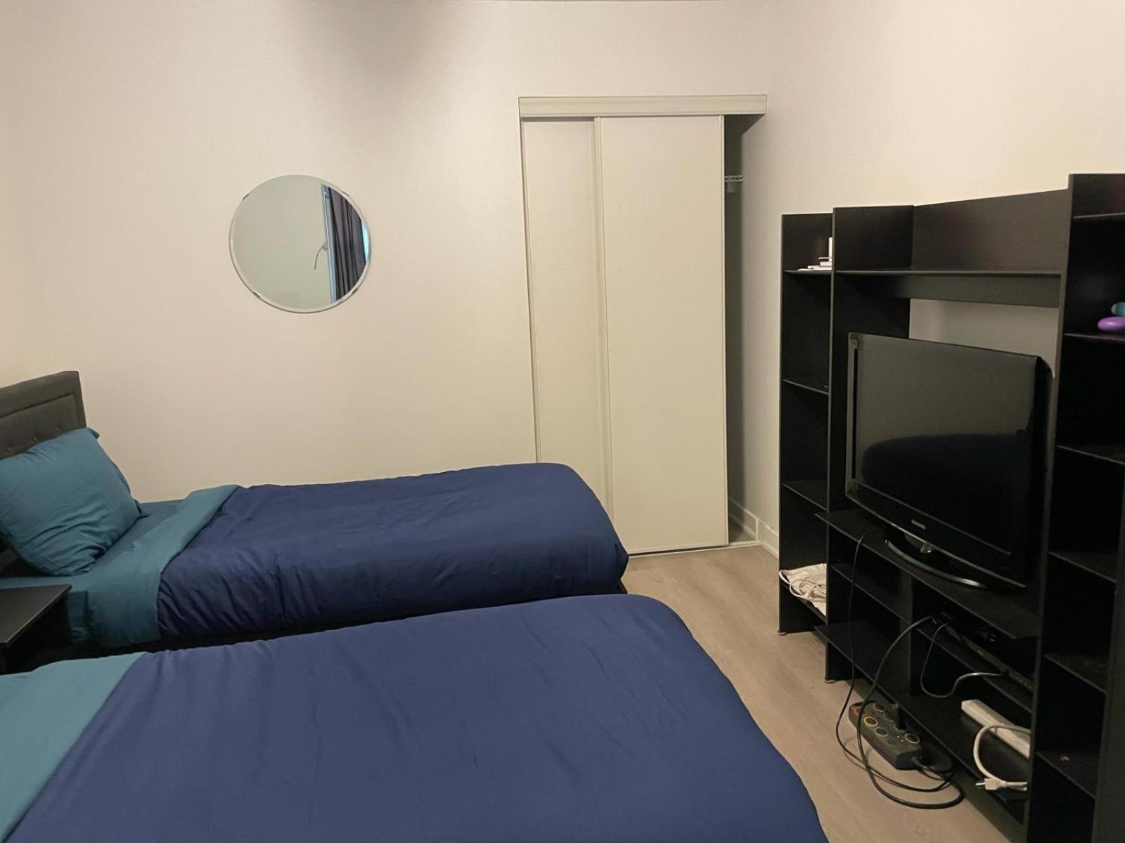 3Bdrm Lake View Condo In Toronto Kültér fotó